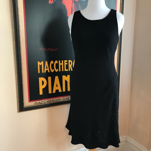 SL Fashions Dresses & Skirts - S.L.Fashion:Stunningly Chic Black Sleeveless Dress